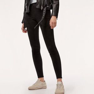 Wilfred Free (Aritzia) Daria Vegan Suede Pants / leggings in Black sz S